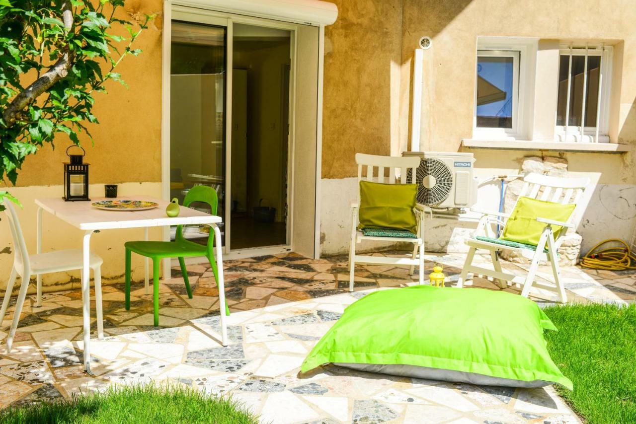 Studio les Hortensias Avignon Extérieur photo